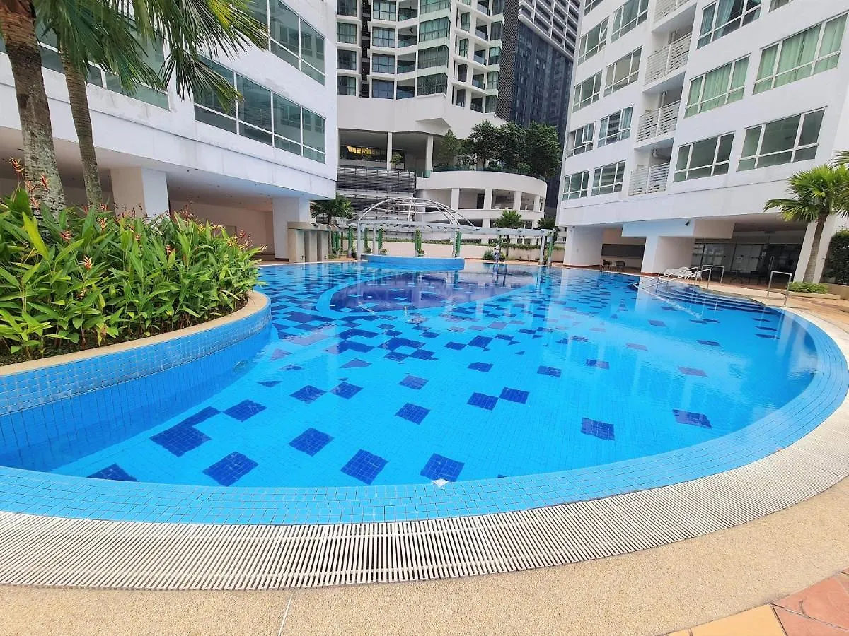 Crest Residence Klcc By Sarah'S Lodge Kuala Lumpur