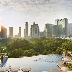 Mandarin Oriental, Hotell